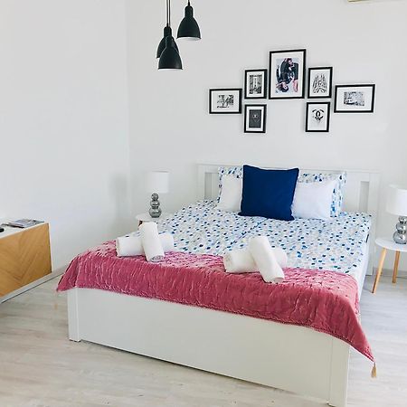 Belvarosi Studio Apartman Кечкемет Экстерьер фото